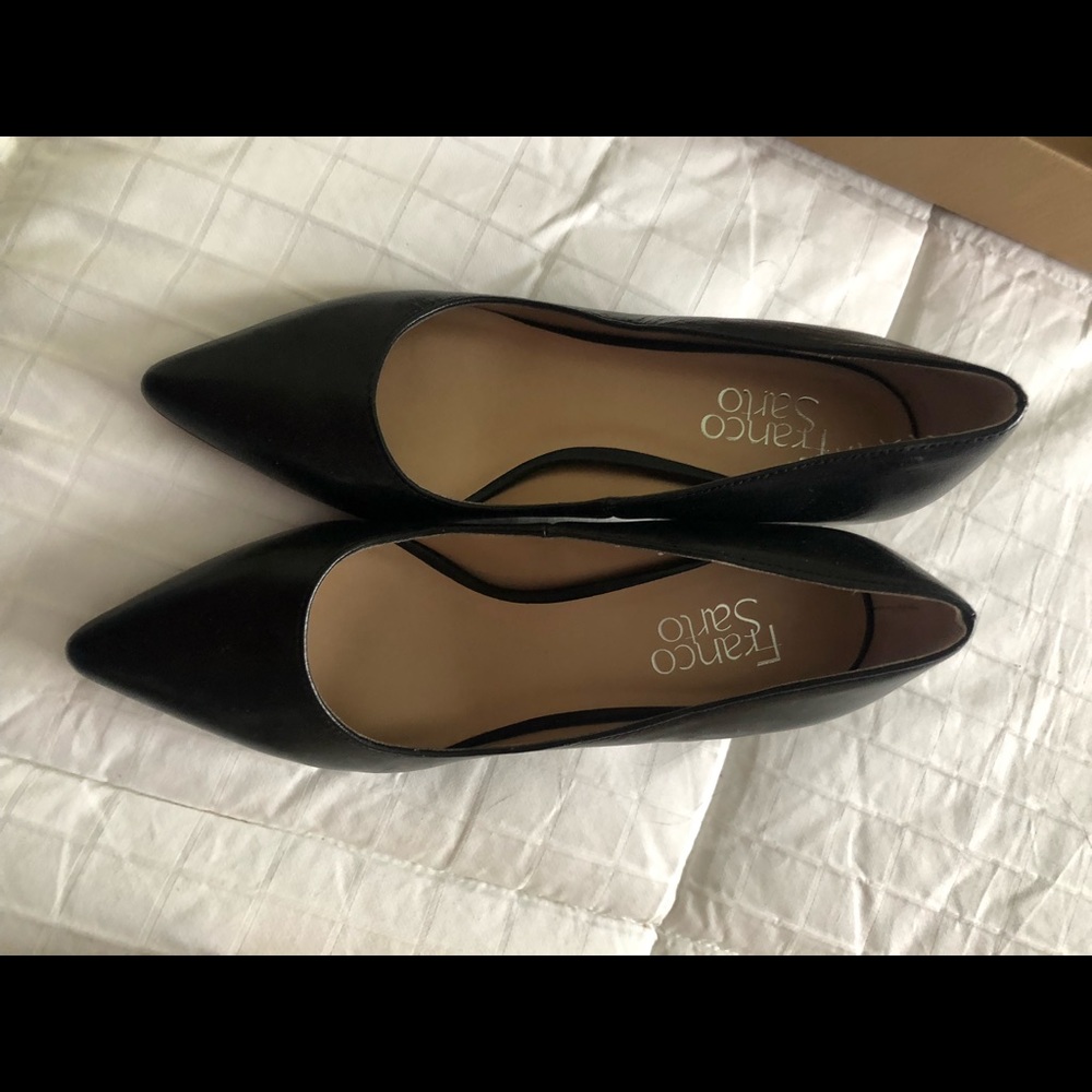 Franco sarto dress pump.